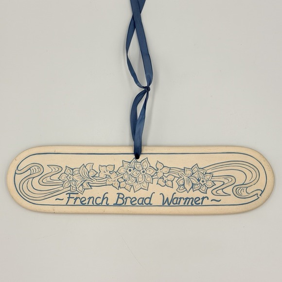 Lyn Ulick Other - VTG 1991 Lyn Ulick French Bread Warmer Floral Ceramic Kitchen Wall Decor USA